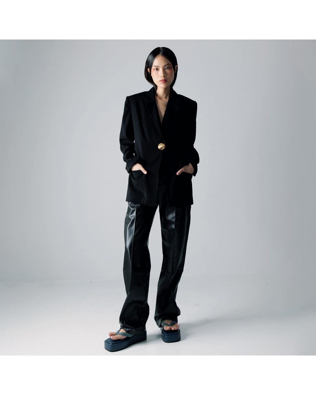 Ats the Label Black Leonie Standard Length Blazer