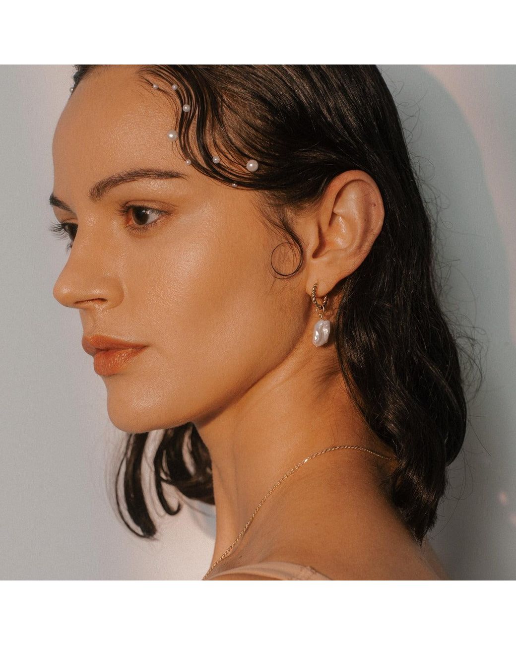 Lait & Lune Metallic Ilana Hoop Pearl Earrings