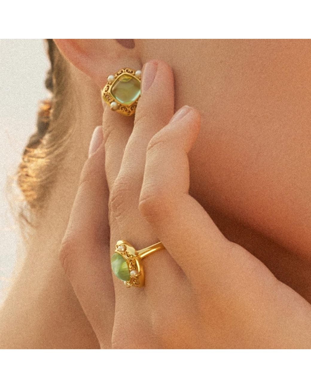 Retro Chic Metallic Princess Anna Ring