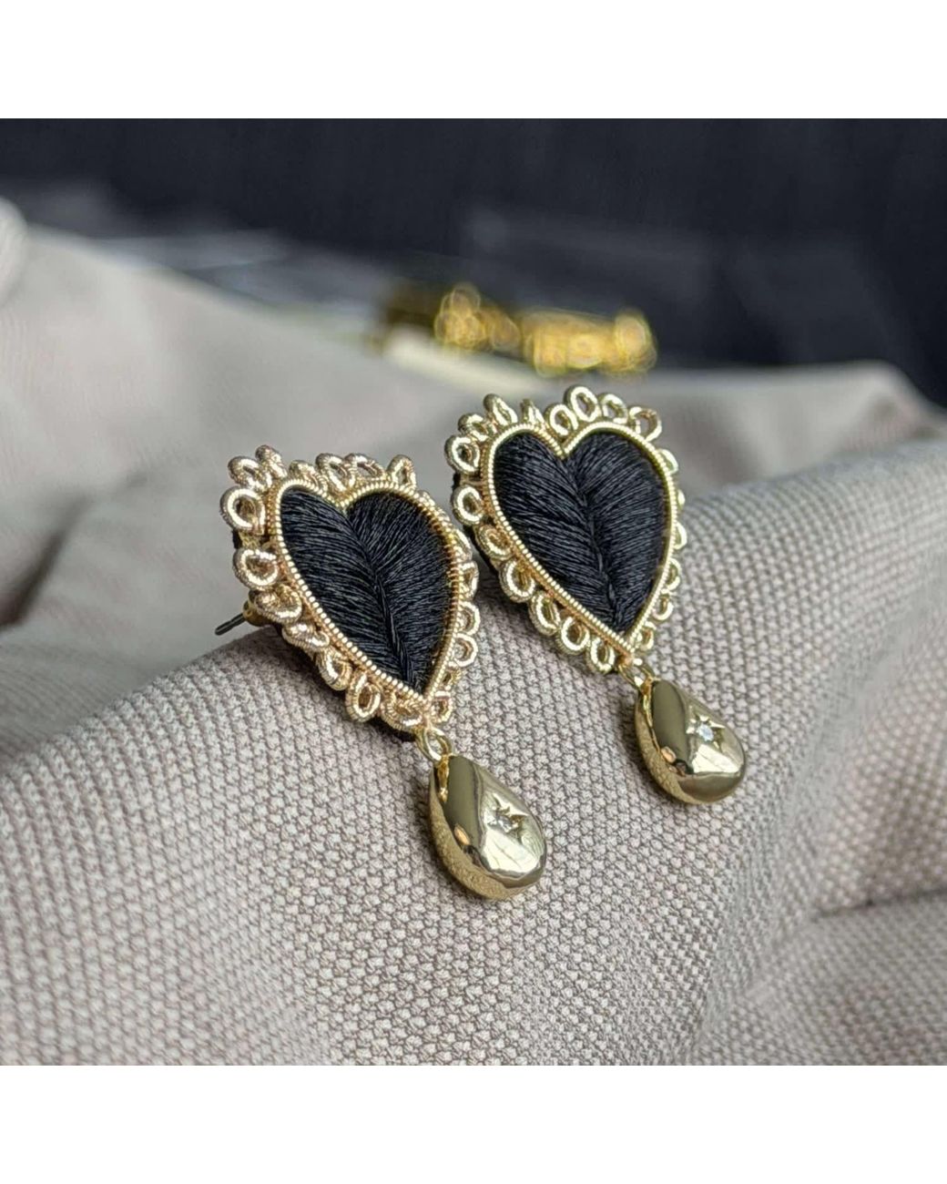VETKA Black Heart Drop Earrings -Heart Of Night