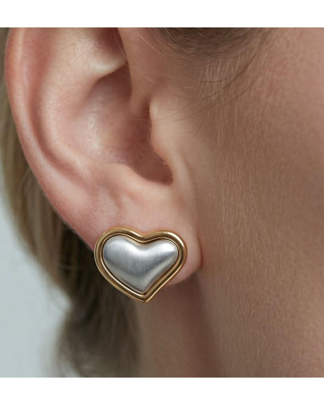 Uchi and Soto White Kokoro Mixed Metal Heart Stud Earrings