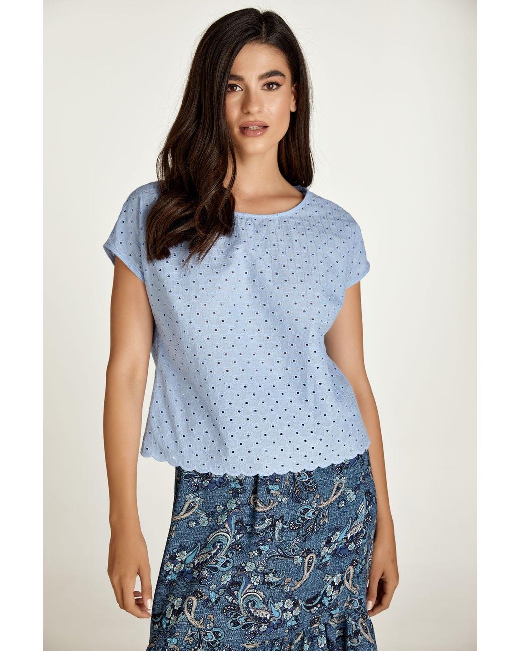 Conquista Blue Sky Sleeveless Embroidered Top