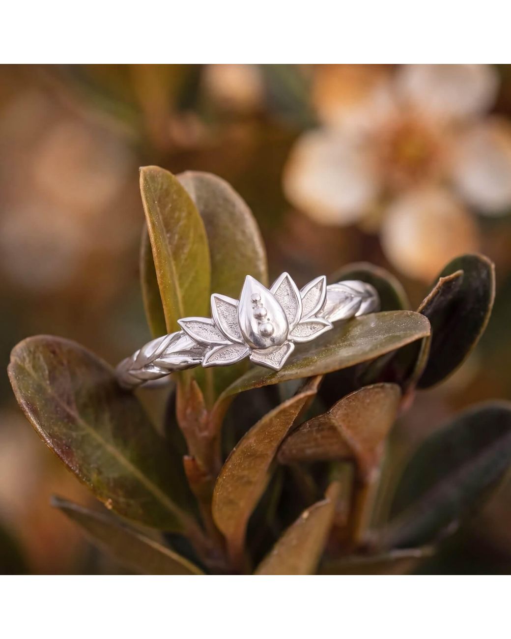 Azura Jewelry New York White Lotus Of The Journey Ring Vermeil