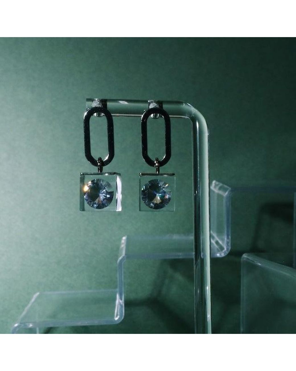 Iostudio Metallic Sparkle Oval Earring
