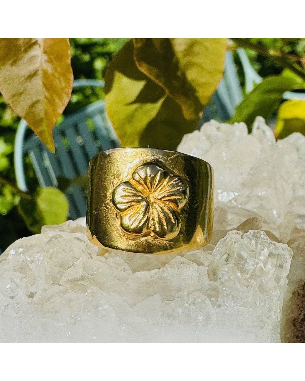 Lexi Jewelry Yellow Golden Plumeria