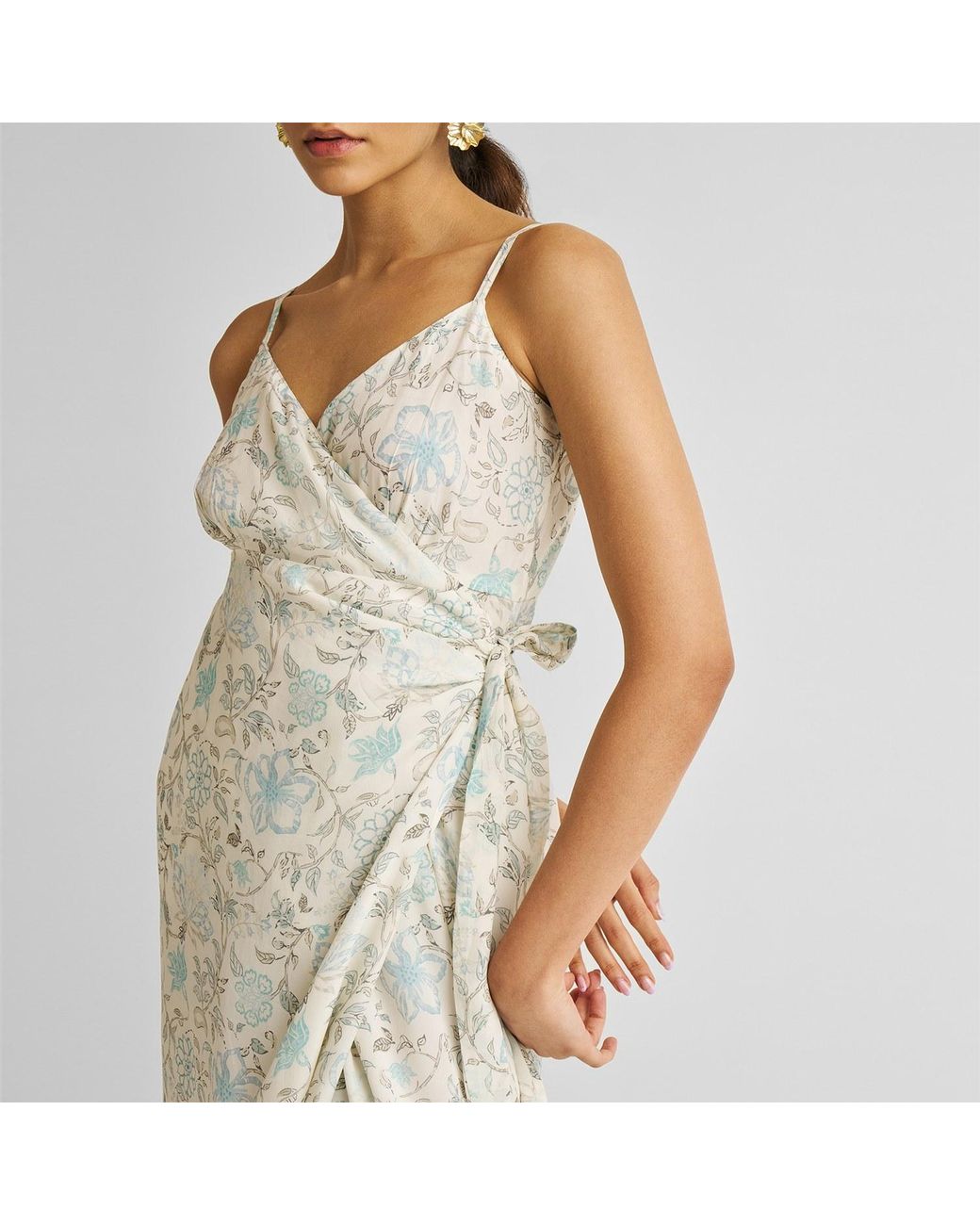 REISTOR White Strappy Wrap Crepe Dress