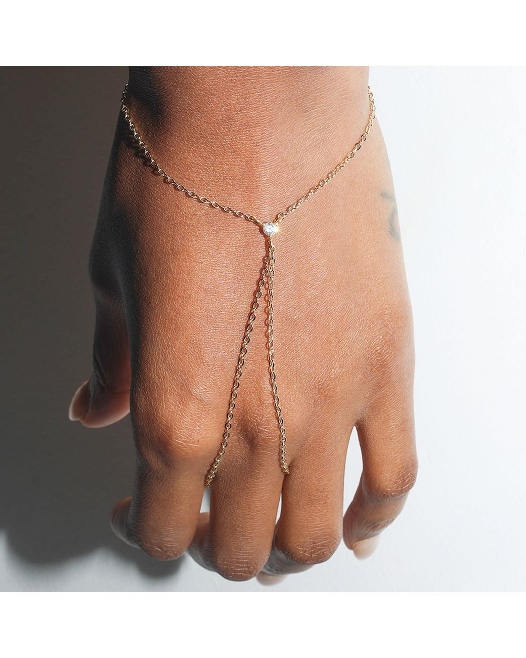 Studio Baloge Metallic Quiet Line Hand Chain