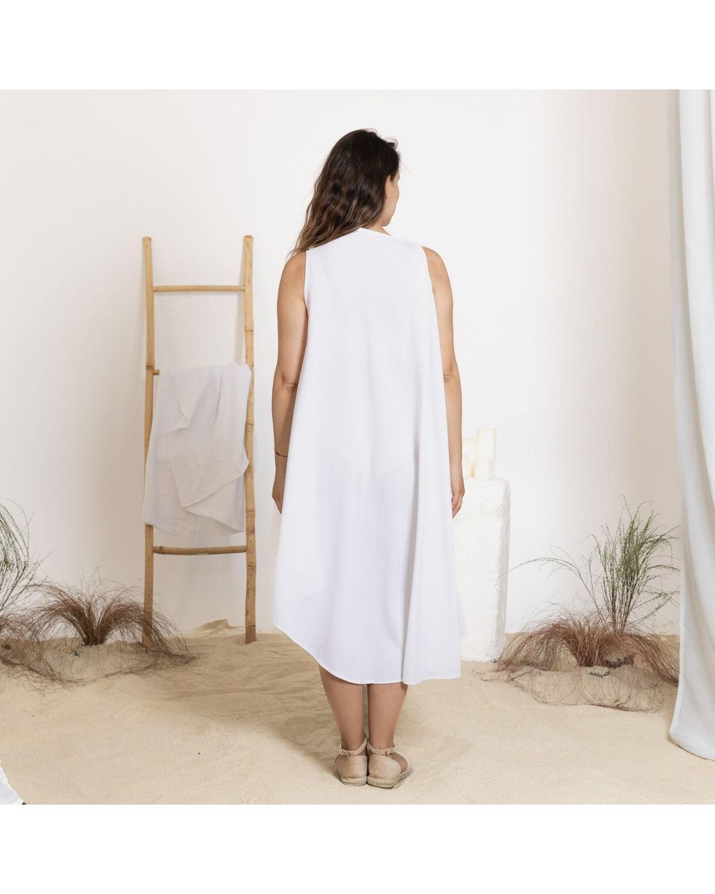 Nikka Place White Asymmetrical Maternity Loose Tunic Dress