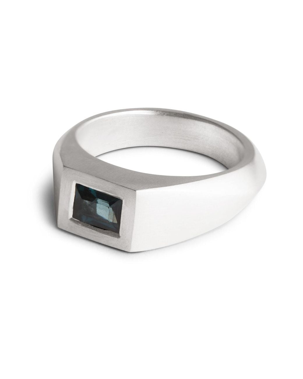 Kasun Metallic Signet Ring