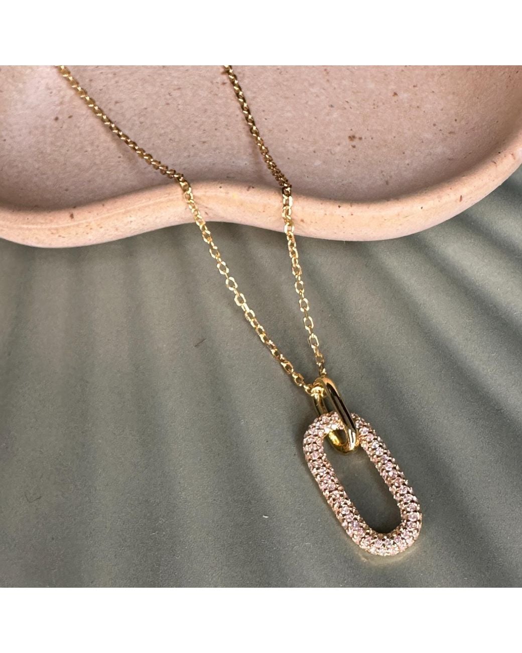 Clemence Wren Metallic Oval Gemstone Pendant Necklace