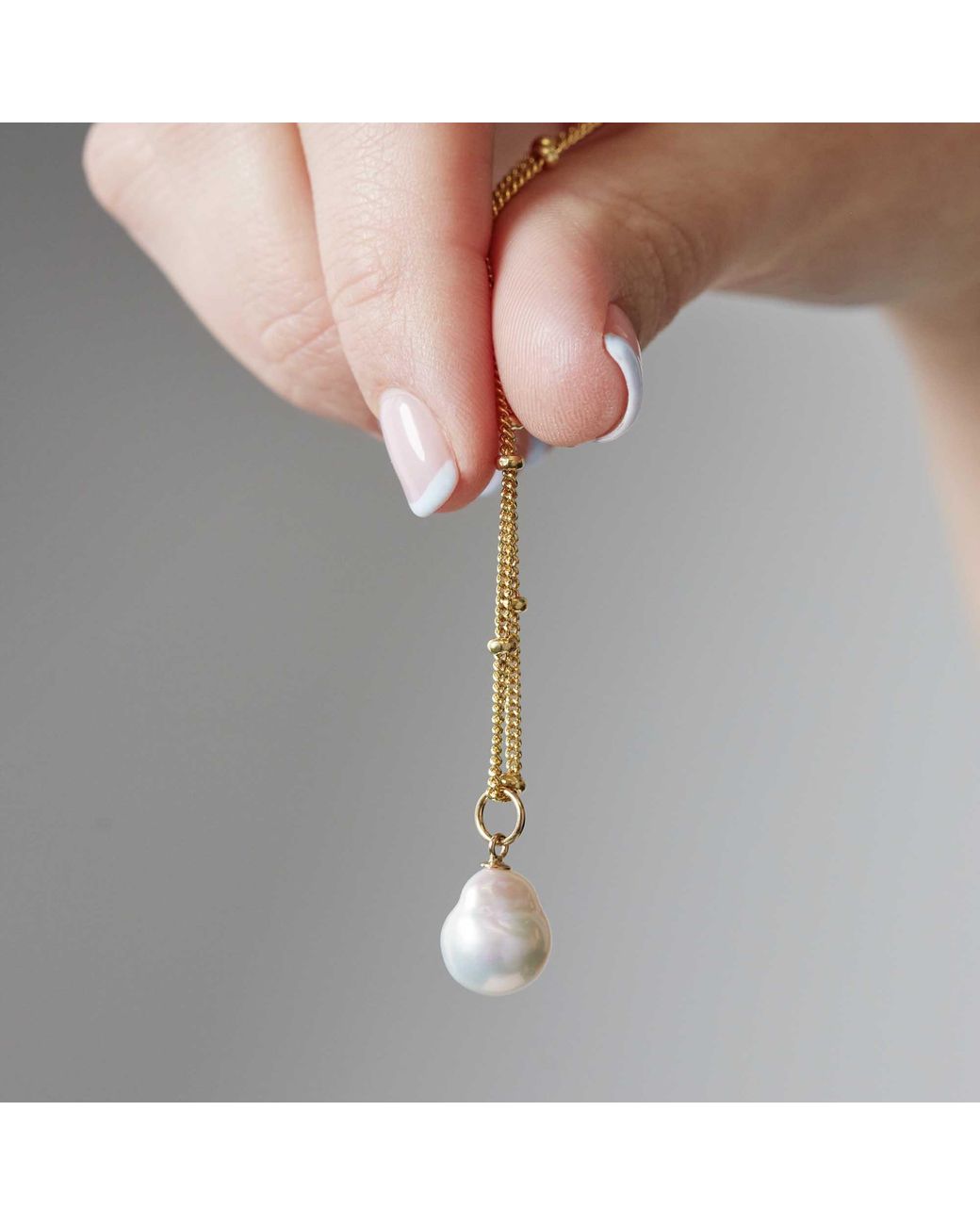 Muru Metallic Freshwater Pearl Bead Chain Necklace