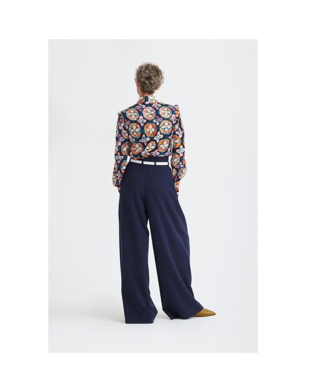 Julia Allert Multicolor Designer Satin Blouse With Bishop Sleeves And Stand Collar – Print