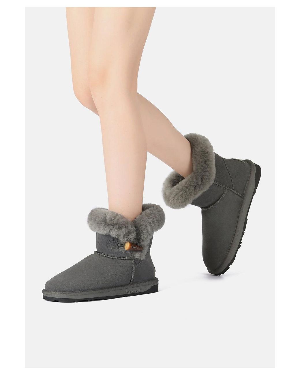 EverAu Australia Gray Robin Horn Toggle Button Mini Boots