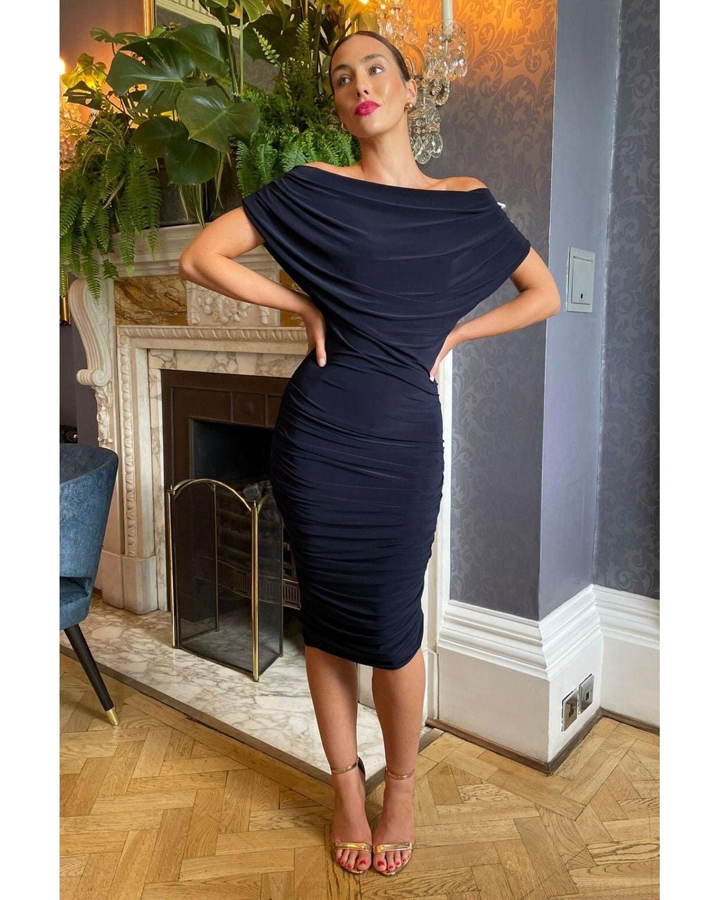 Atom Label Blue Oxygen Dress