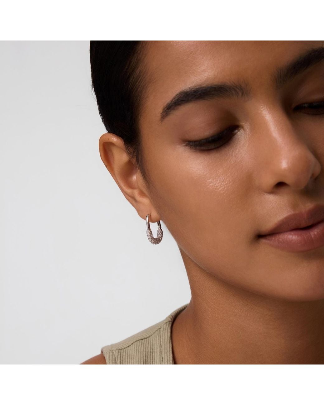 Vanhi Metallic Nouf Pavé Hoop Earrings