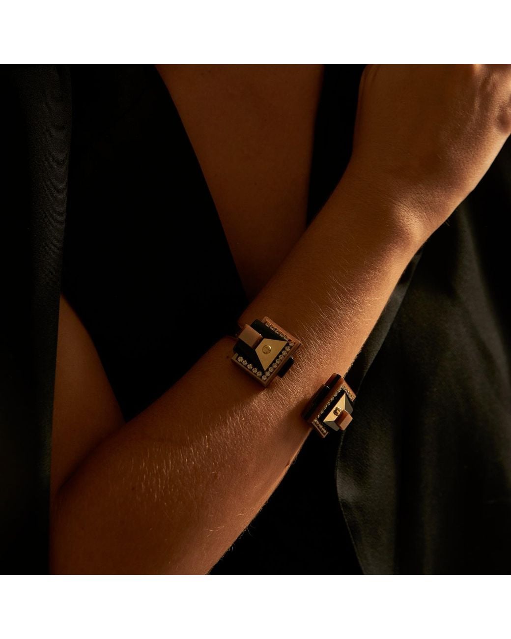 Gissa Bicalho White Bracelet Trapeze