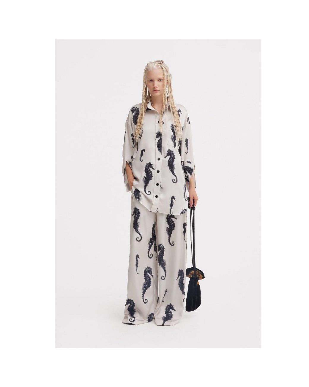 Julia Allert White Seahorse Print Oversized Shirt – Ivory