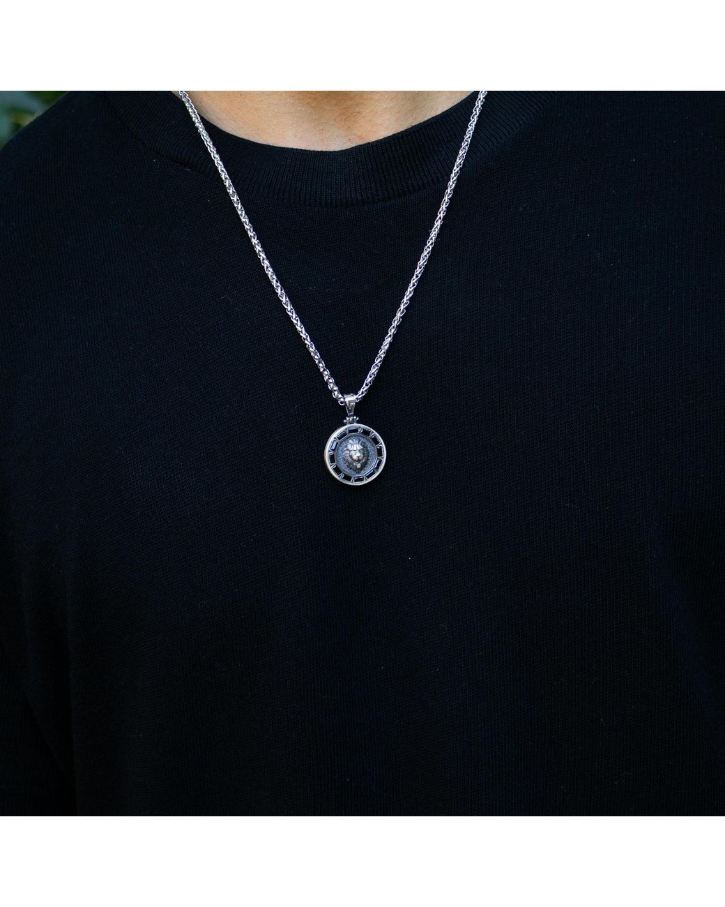 Ebru Jewelry White Majestic Lion Diamond Necklace for men