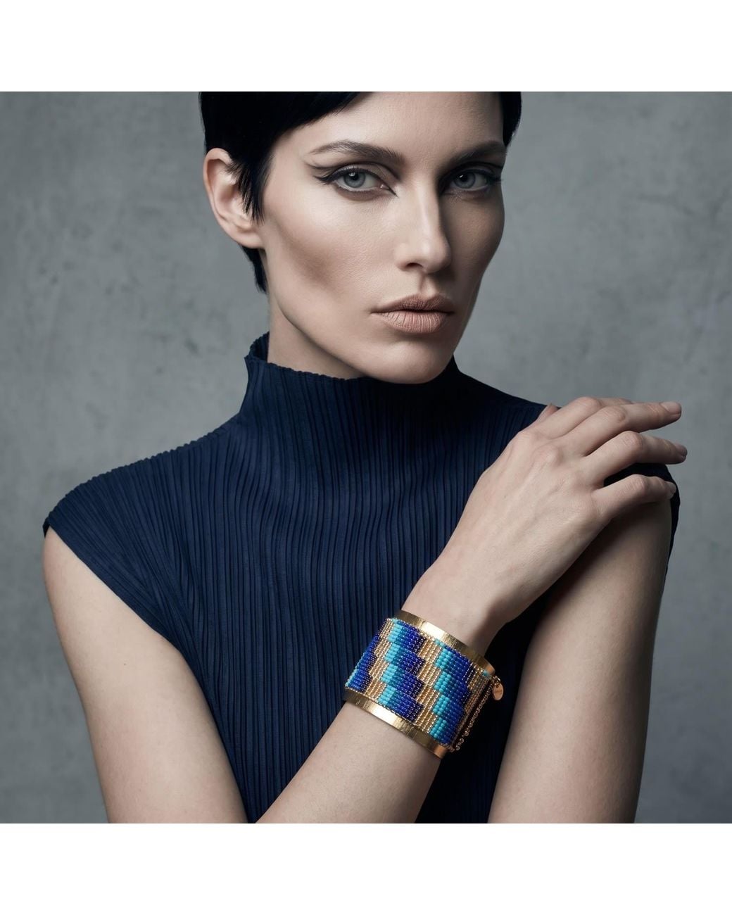 Iliana Arrazola Blue Minimalist Deconstructed Cuff Bracelet, Glass Beads, Beaded Jewelry