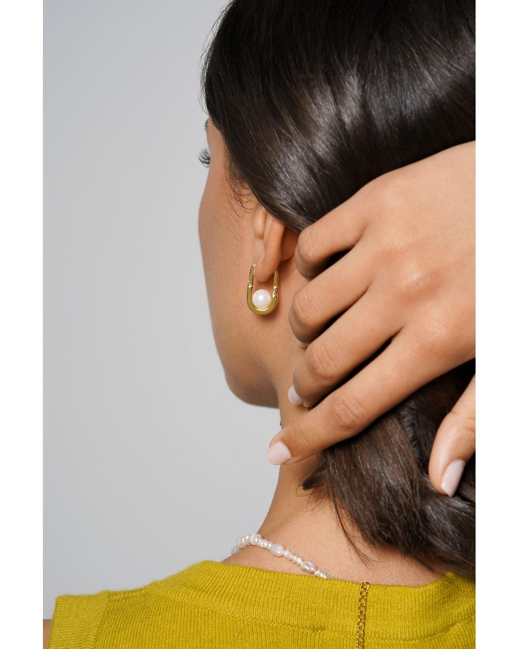 Zynnia Collective Metallic Bold Pearl Hoops