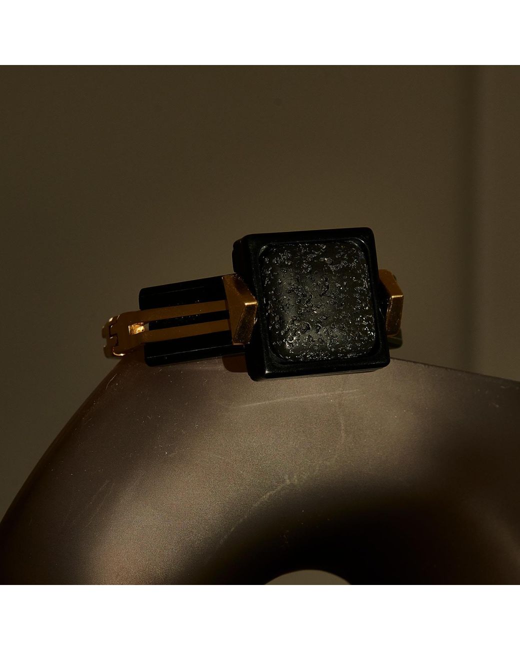 Gissa Bicalho Black Bracelet Minaret