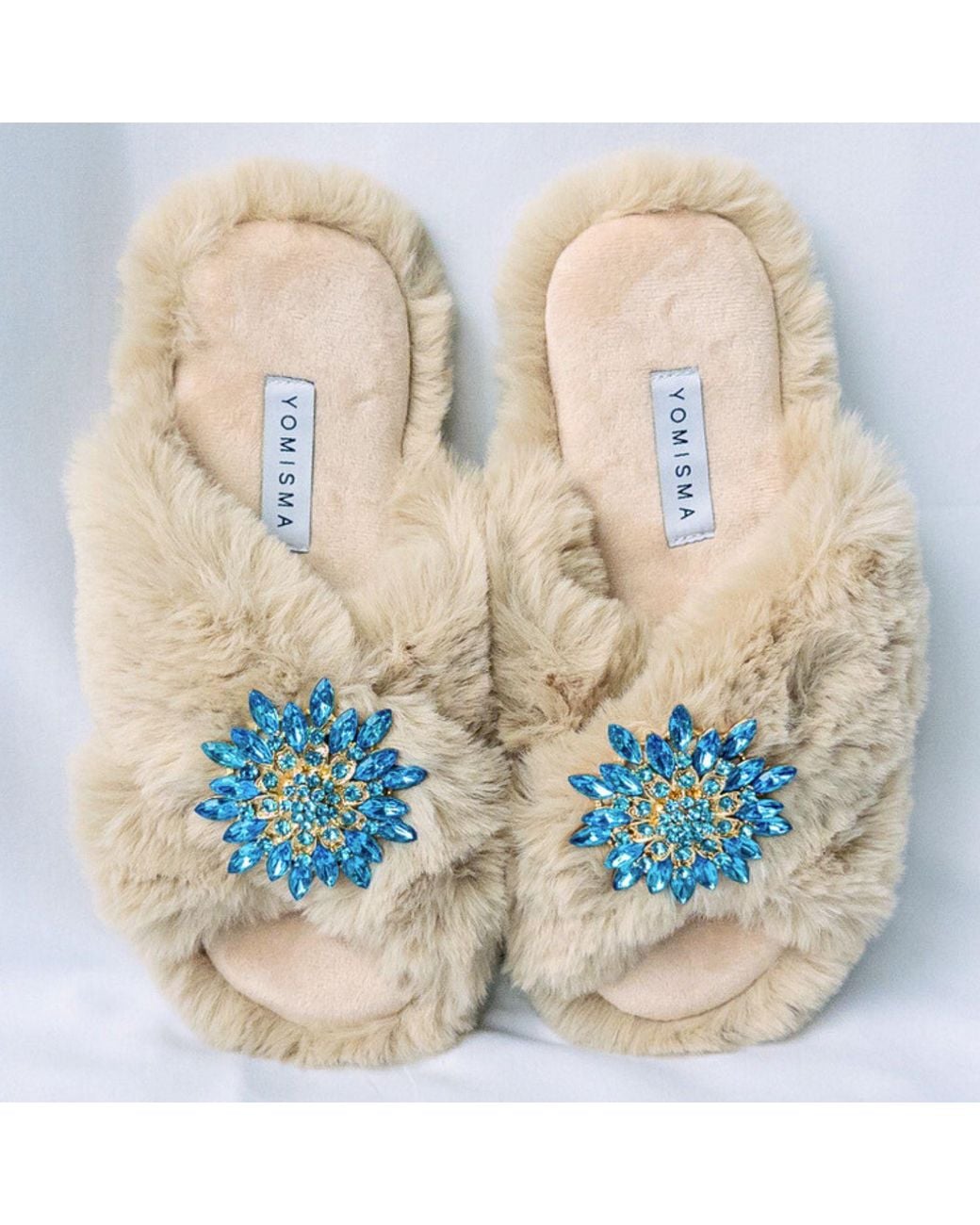 Yomisma Blue Neutrals Eco Faux Fur Slippers – Recycled Faux Fur + Removable Brooches