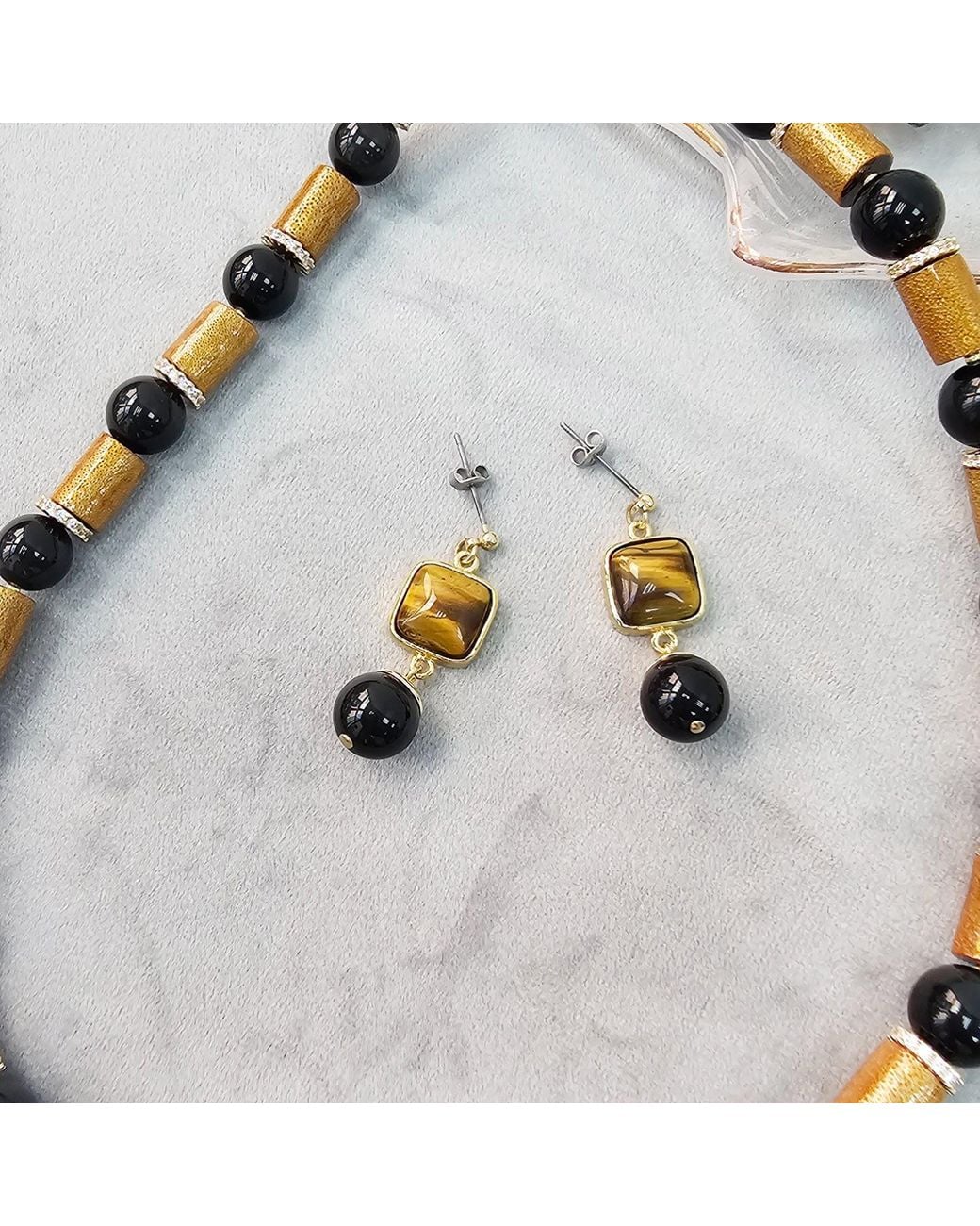 Farra Metallic Tiger-Eye Stone With Obsidian Minimalist Earrings