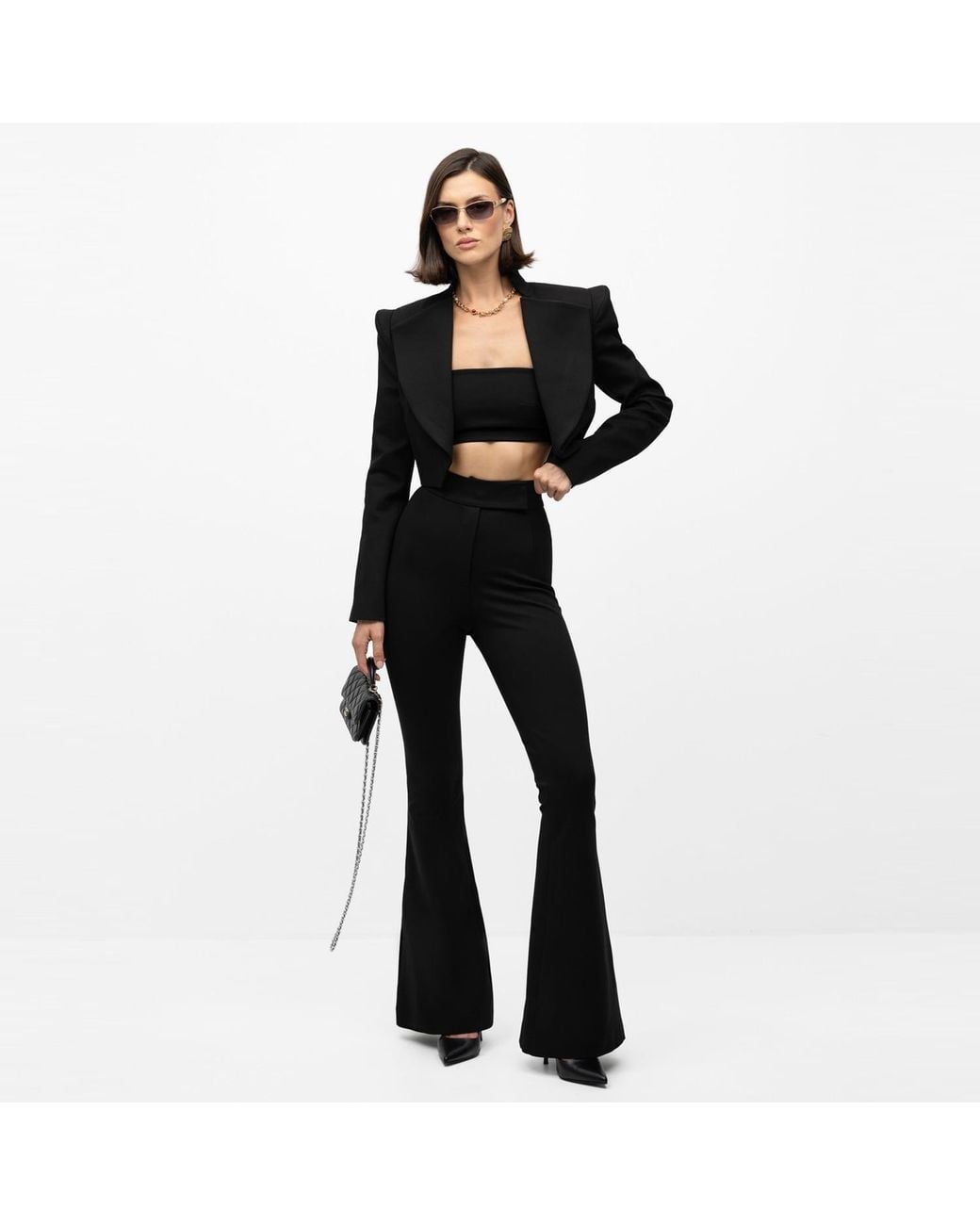 Mandragora Black Minimalistic Top Vanya