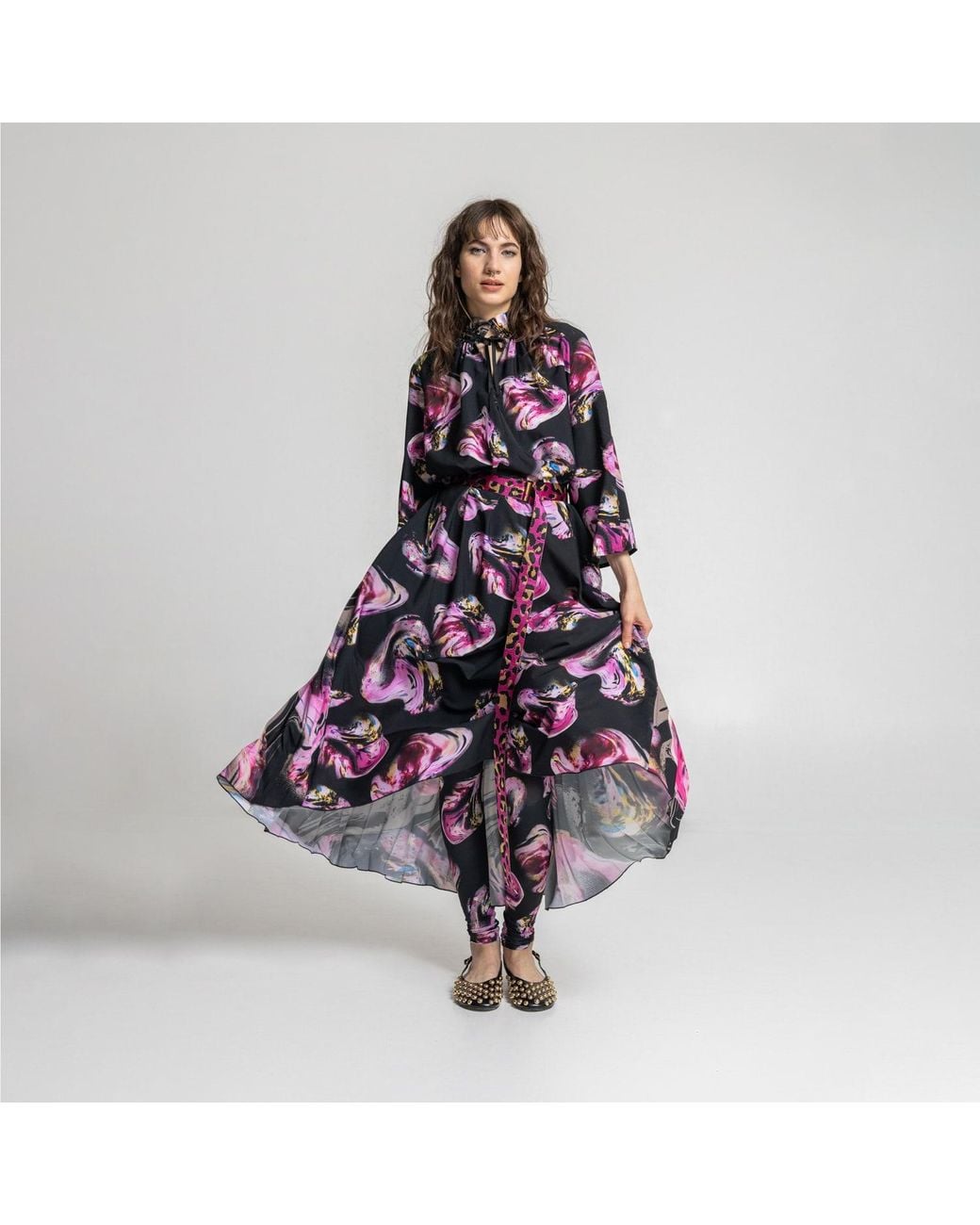 ARTISTA Black Rose Crystal Printed Elastic Leggings
