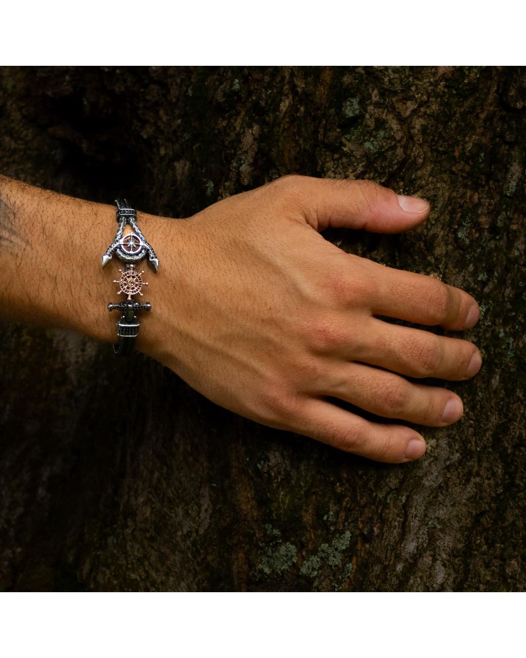 Ebru Jewelry Black Navigator's Anchor Diamond Bracelet for men