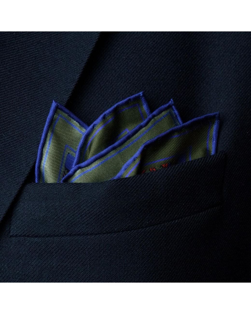 Otway & Orford Red 'Whirligig' Medallion Silk Pocket Square for men