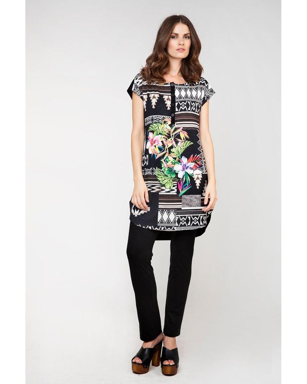 Conquista Black Wide Leg Trousers