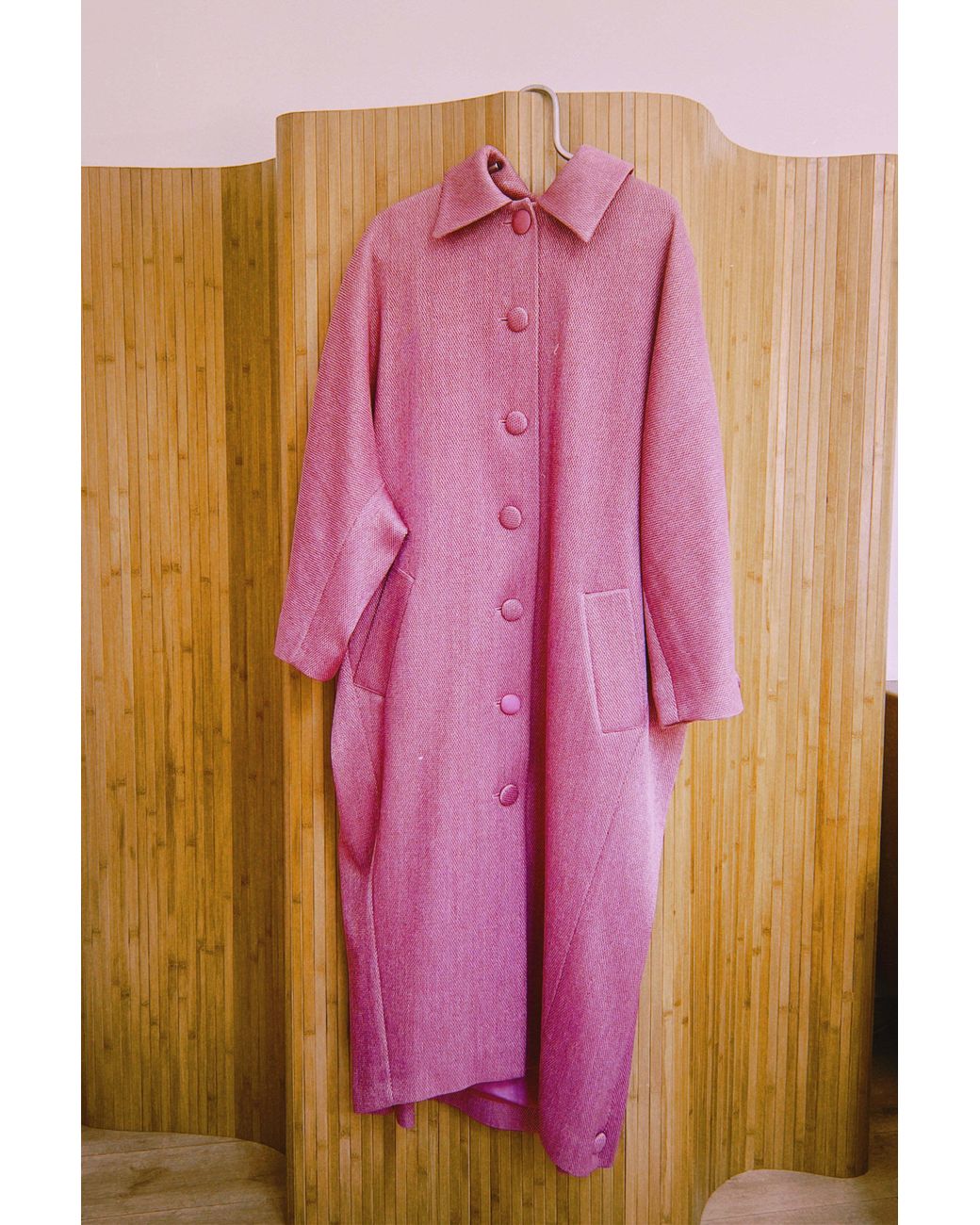 Mood Swings Pink Rosa Forma Coat
