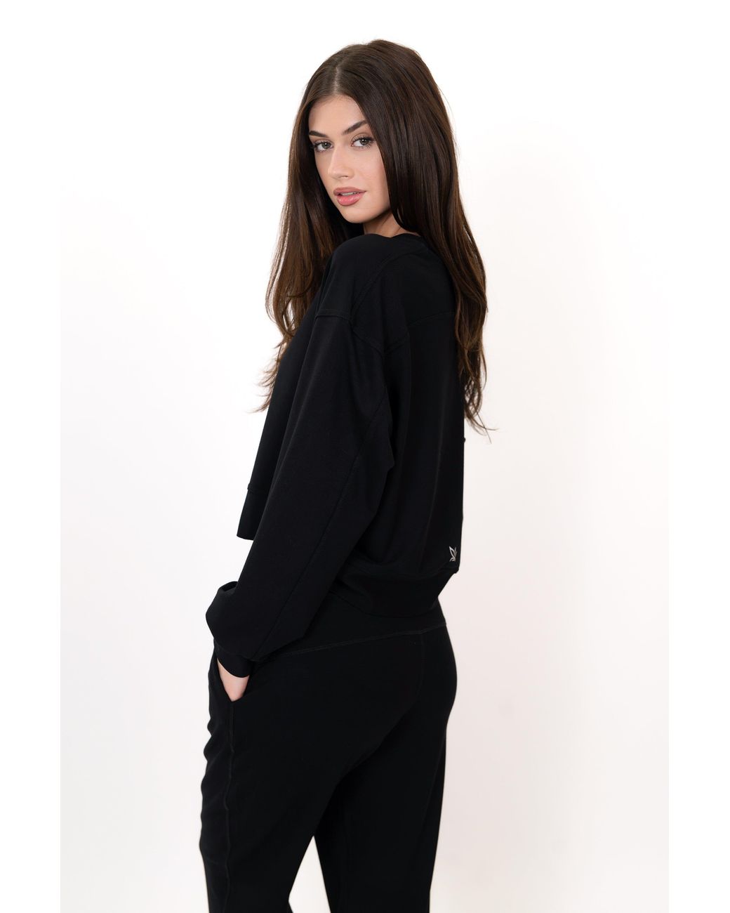 On/Off Essentials Black The Solace Crew Neck Pullover