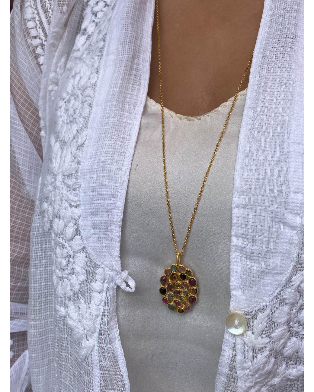 Opium Jewels Metallic Jali Pendant Necklace