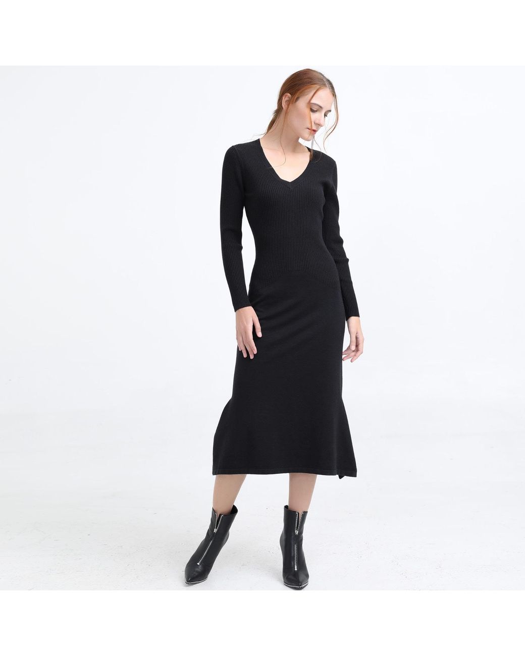 Smart and Joy Black Slim V-Neck Sweater Midi Dress