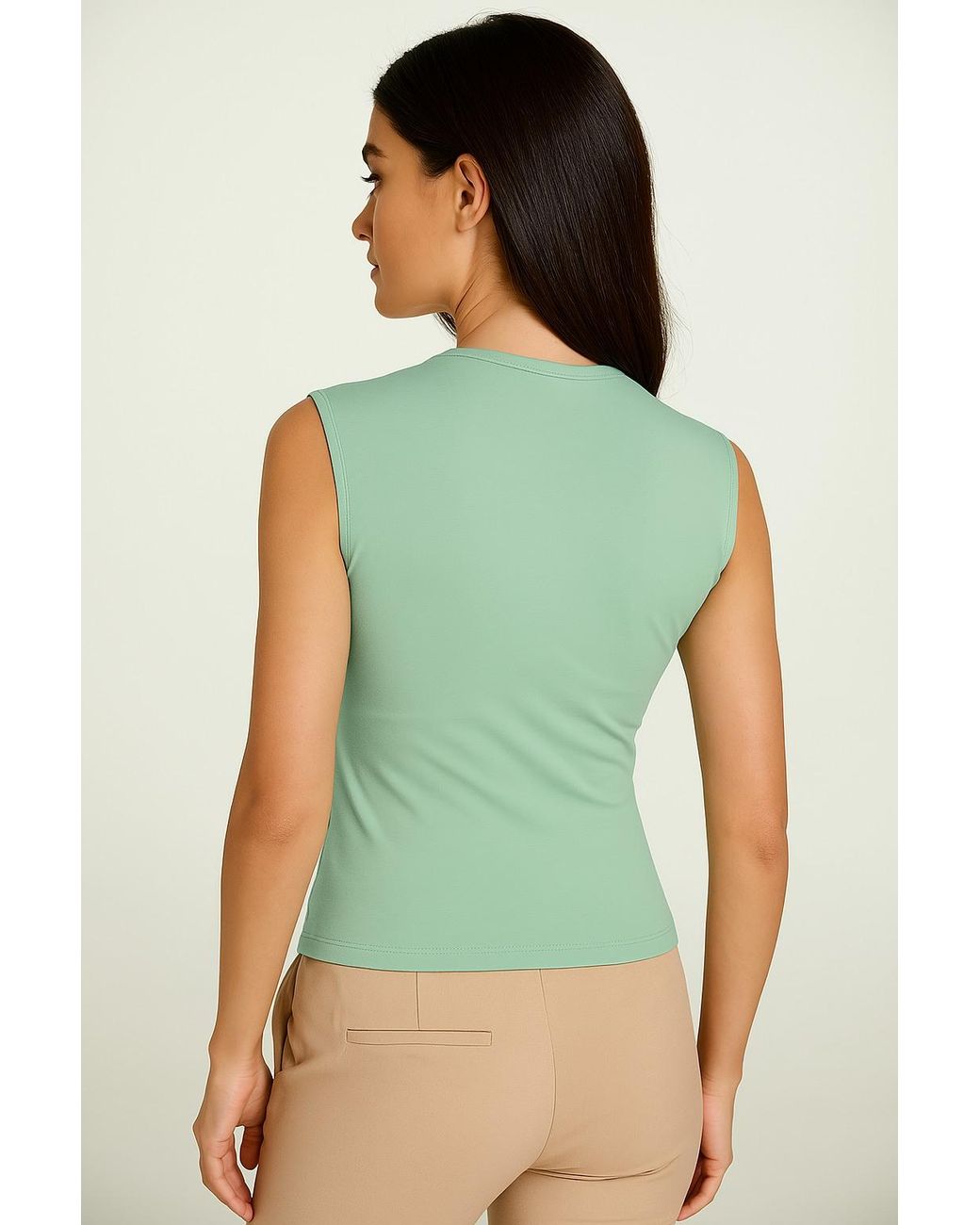 Conquista Green Sleeveless V-Neck Fitted Top – Soft Viscose-Blend Fabric