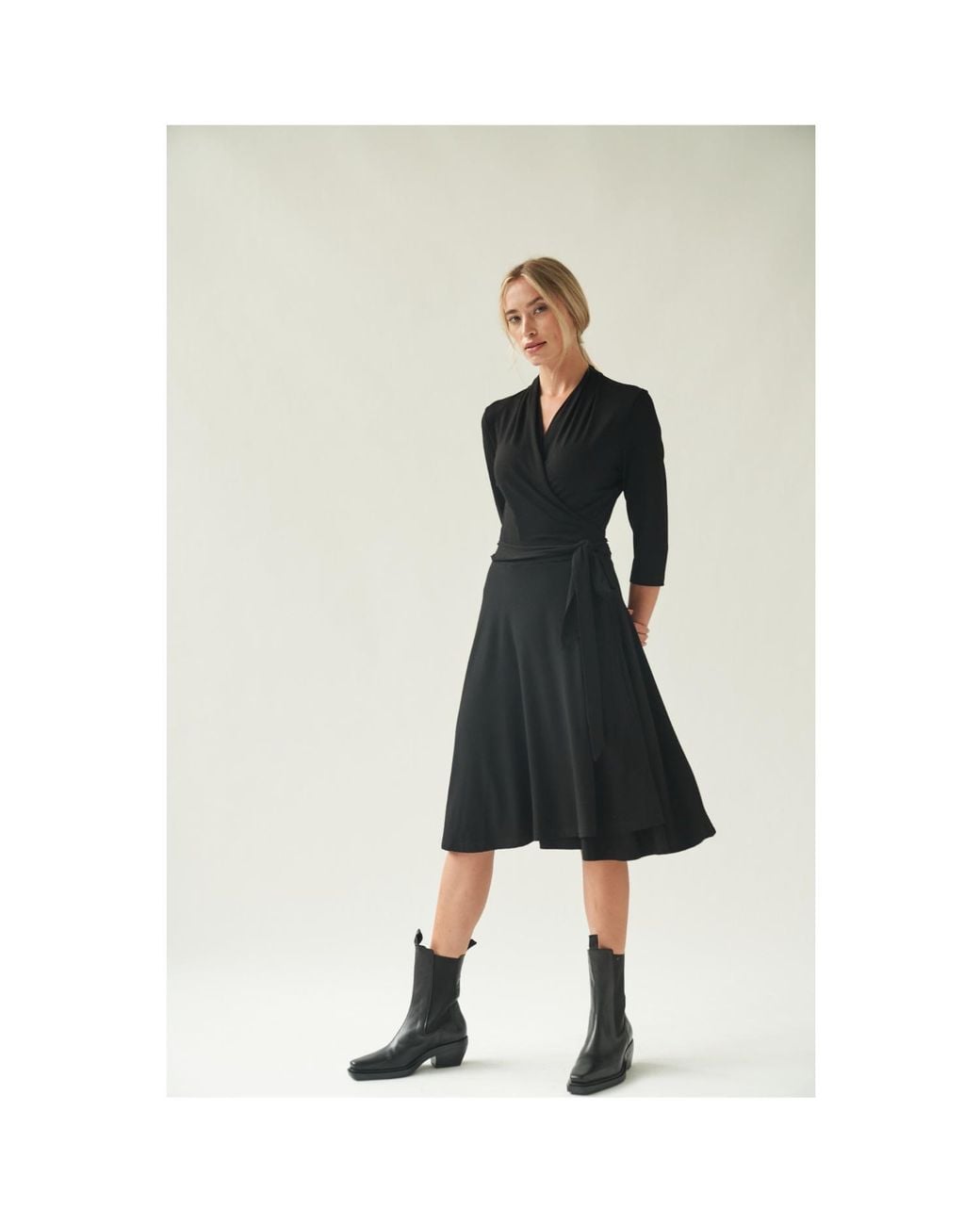 Marianna Déri Black Jersey Wrap Dress