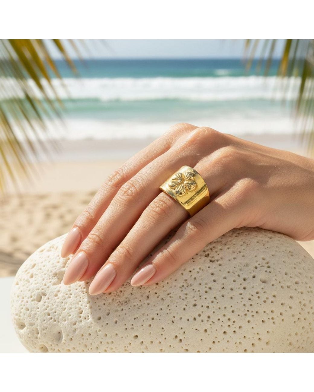 Lexi Jewelry Yellow Golden Plumeria