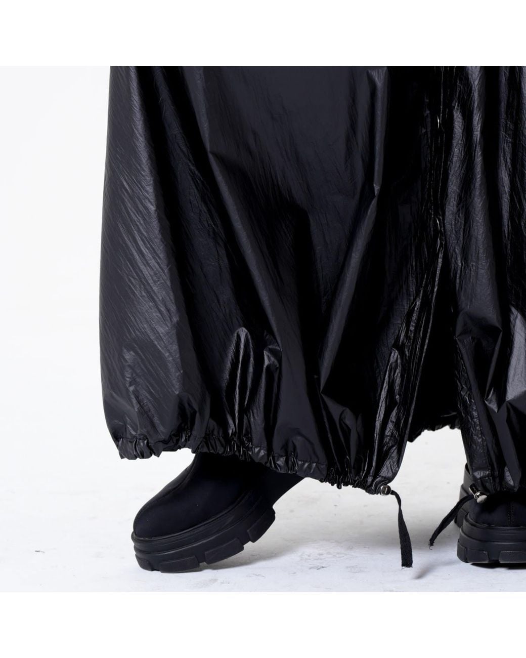 Metamorph Black Voluminous Maxi Skirt With Adjustable Hem