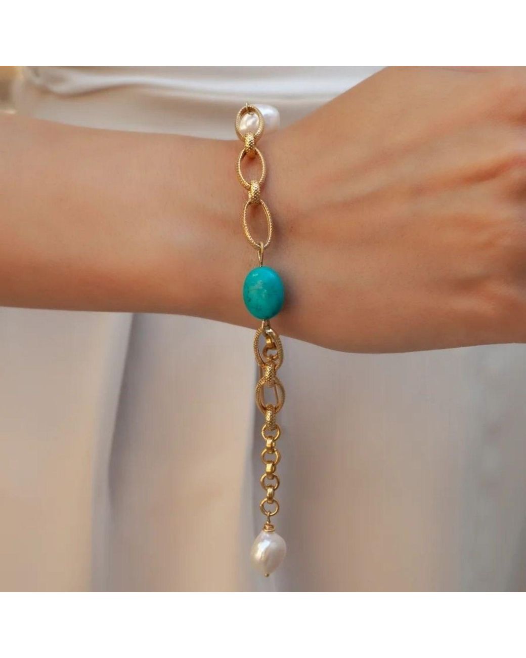 LINYA JEWELLERY Metallic Belz Pearl Chain Bracelet