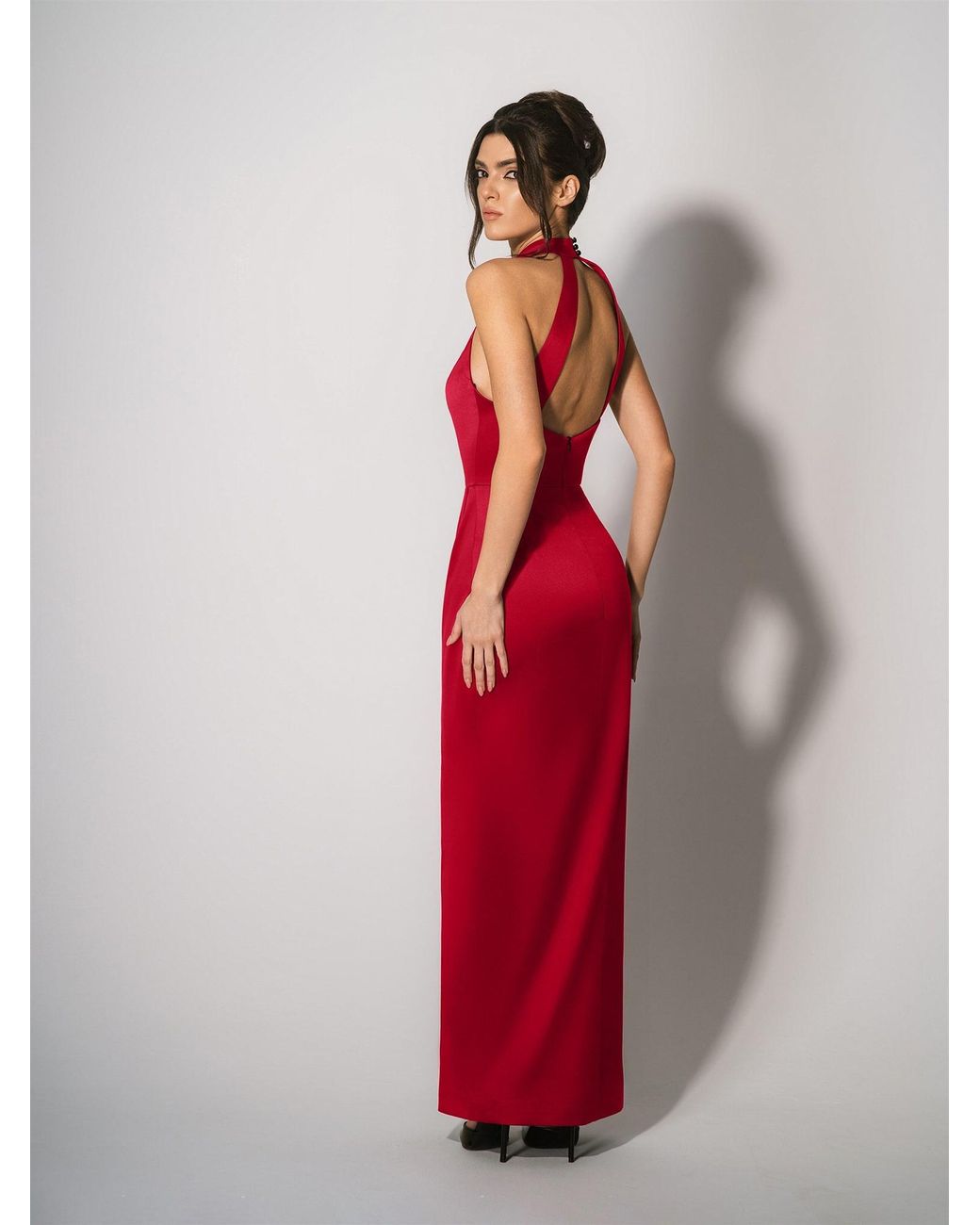 Tia Dorraine Red Fall