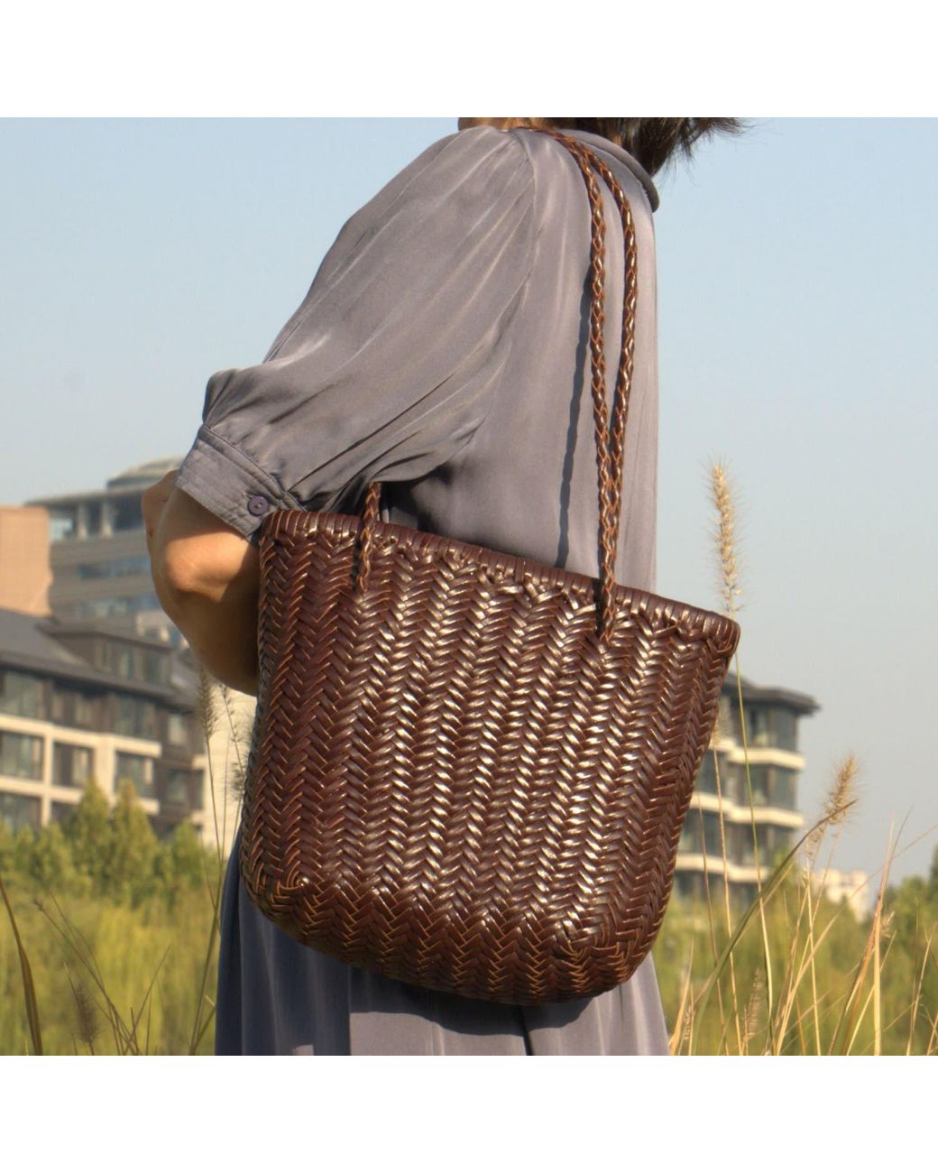 Rimini Brown Zigzag Woven Leather Handbag 'Bianca'
