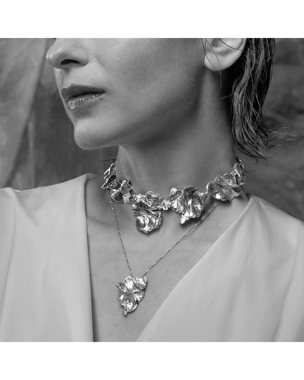 EVA REMENYI Metallic Artemis Choker
