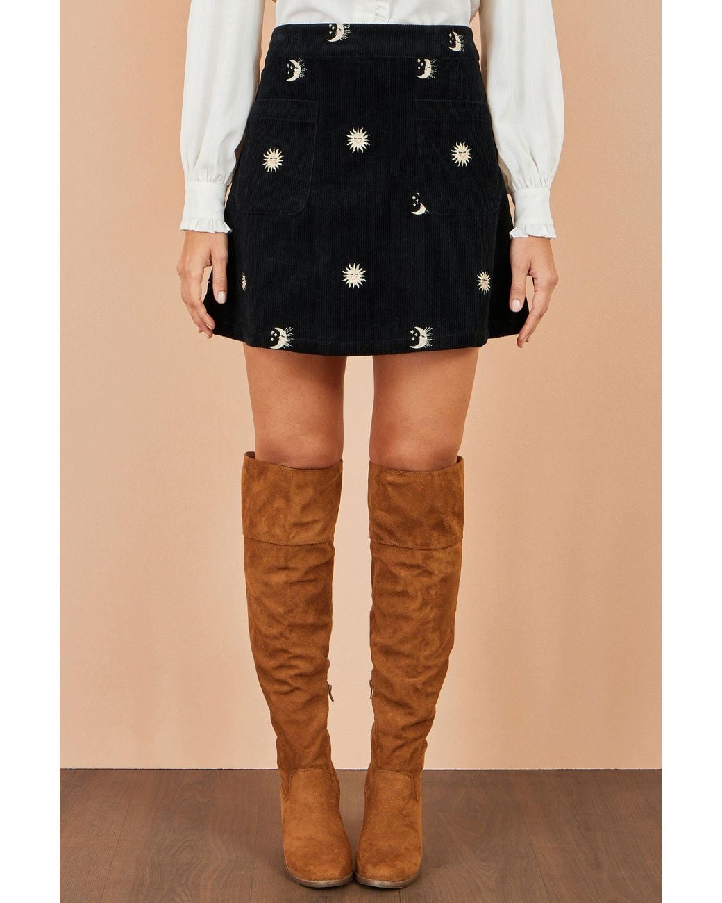 Yumi' Black Cosmic Embroidered Mini Skirt