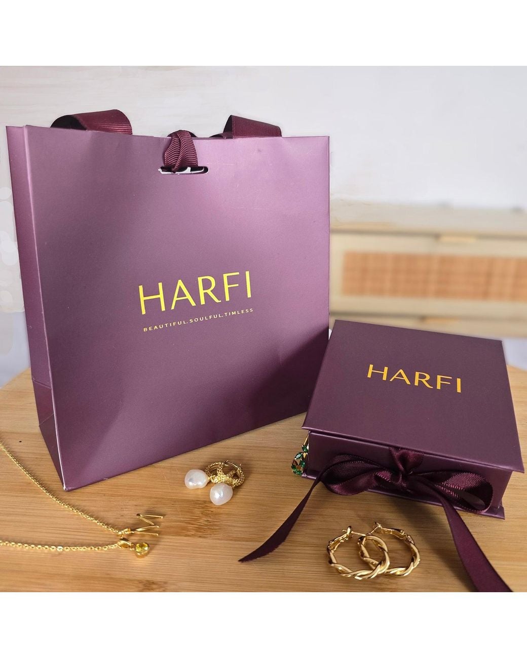 Harfi Metallic Everyday Figaro Chain Stacking Bracelet