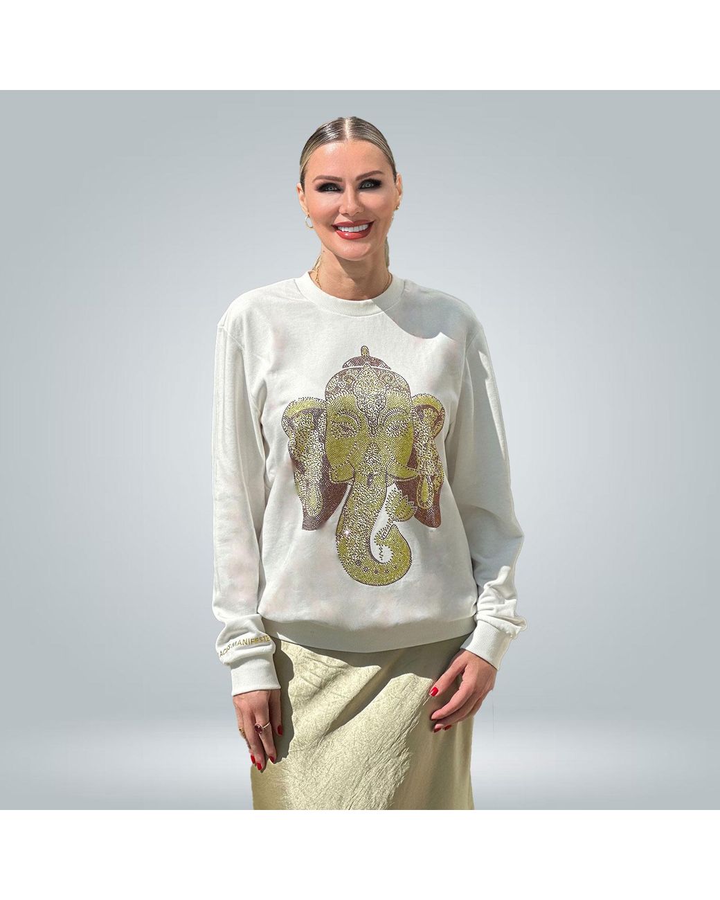 Miracles Manifester White Ganesha For Success