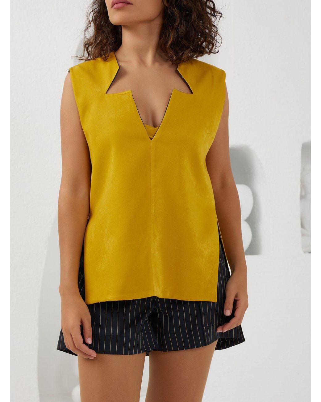 Lumina Eligma Yellow Star Shirt