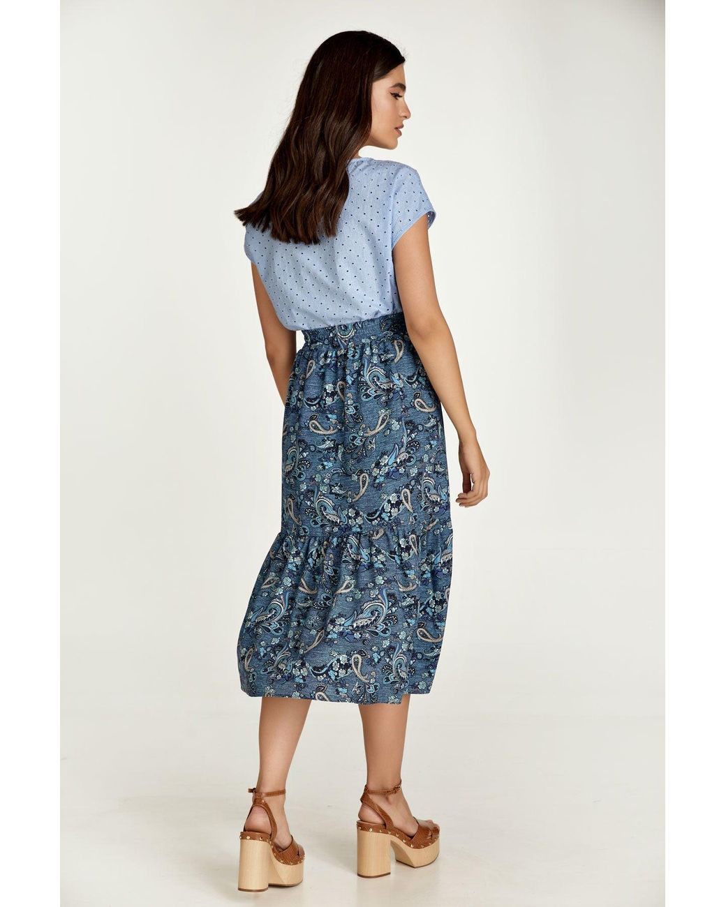 Conquista Blue Sky Sleeveless Embroidered Top