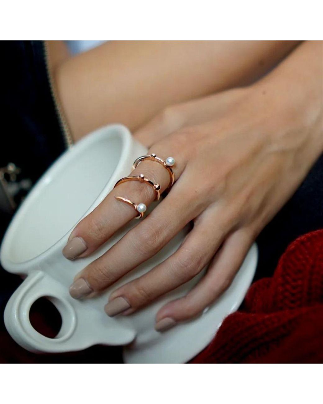 LINYA JEWELLERY Metallic Spiral Pearl Ring
